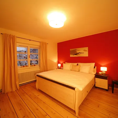 Haus Brugger Apartament *